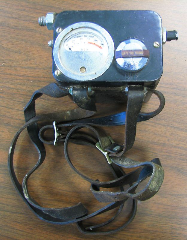 Vintage M S A Model 2 Explosimeter  