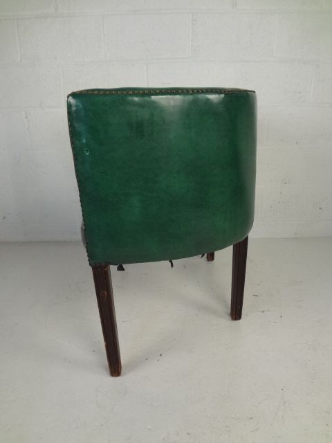 1930s Tufted Naugahyde Telephone Seat (06877)r  