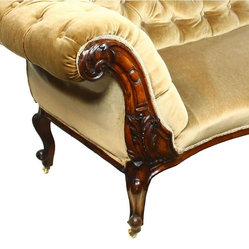 Victorian Antique Carved Walnut Sofa Couch Settee Day Bed Chaise 