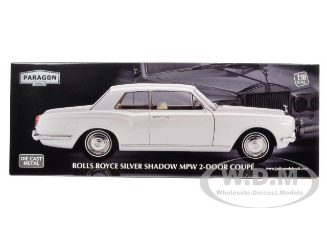 Brand new 118 scale diecast model car of 1968 Rolls Royce Silver 