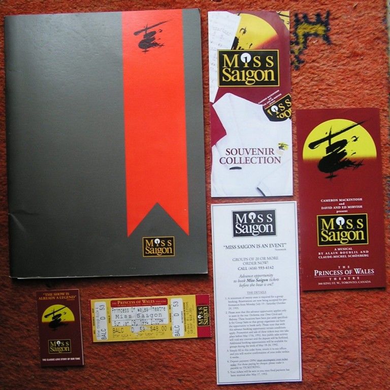   1994 COLLECTION OFFICIAL PROGRAM FULL VINTAGE TICKET BROCHURE  