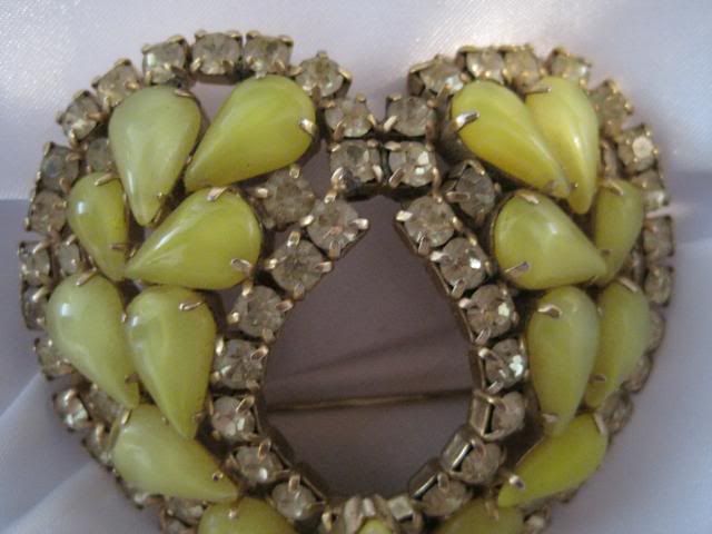 Vintage Heart Rhinestone Brooch Pin 3D Flower Yellow & Crystal 