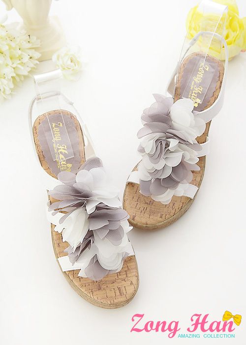 Romantic Petals Wedge Platform Sandals   