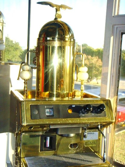 21 Brasilia Espresso Cappuccino Machines  