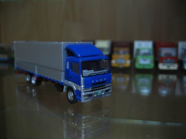 Mitsubishi Fuso Box van truck N scale Tomytec vol.3  