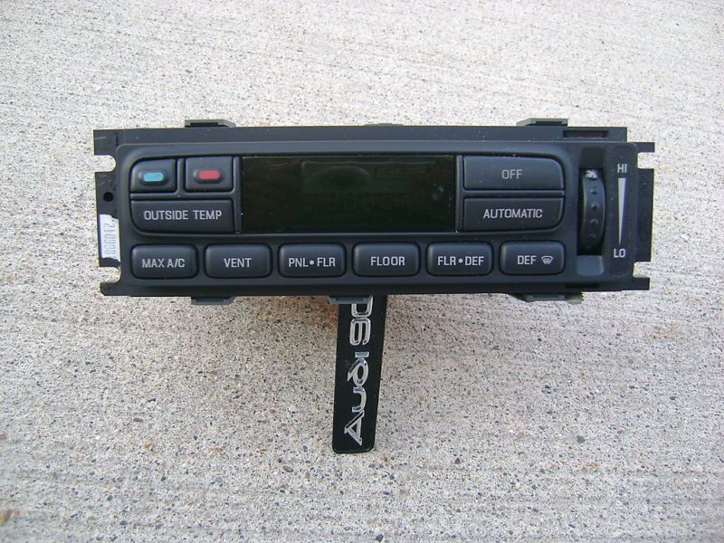 99   00 FORD EXPEDITION A/C HEATER CLIMATE CONTROL EATC OEM P/N XL7H 