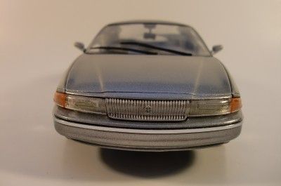 1994 CHRYSLER LHS DIE CAST METAL CAR 124 SCALE BROOKFIELD COLLECTORS 