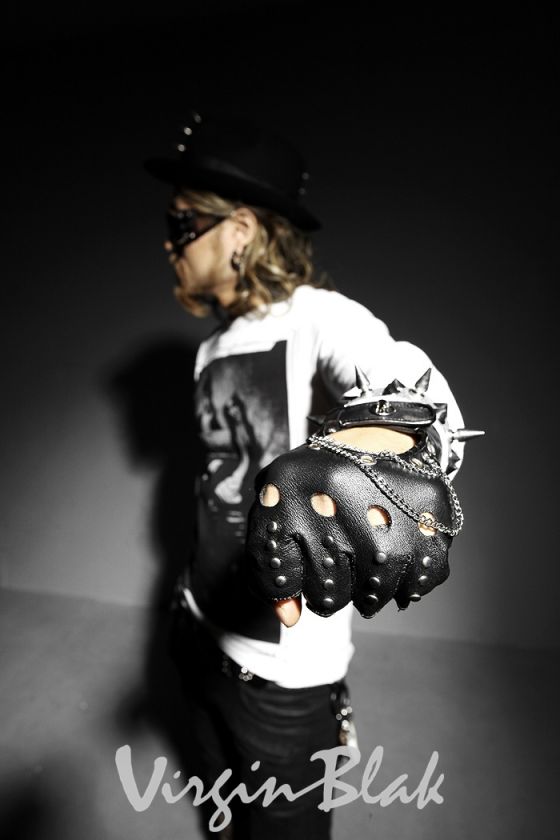 vb HOMME Studded Fighter Leather Gloves 3YO  