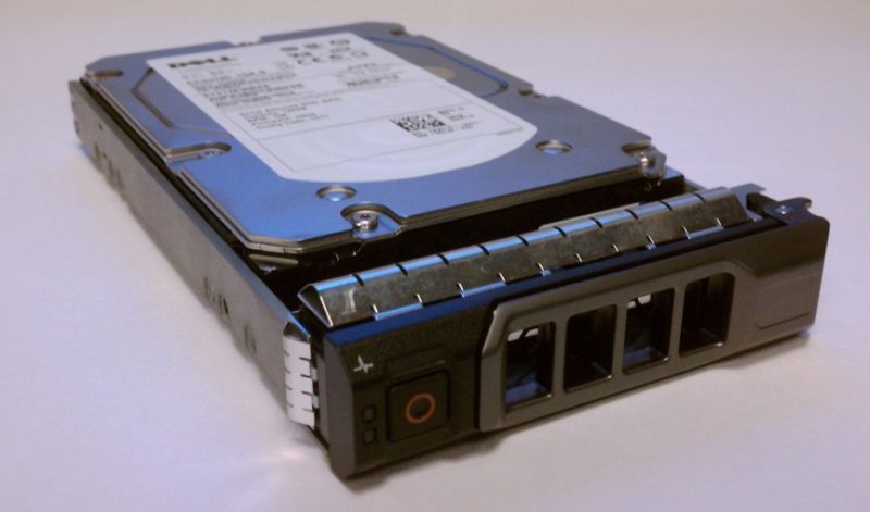 DELL 146GB 15K SAS 3.5IN HARD DRIVE POWEREDGE T310 T410  