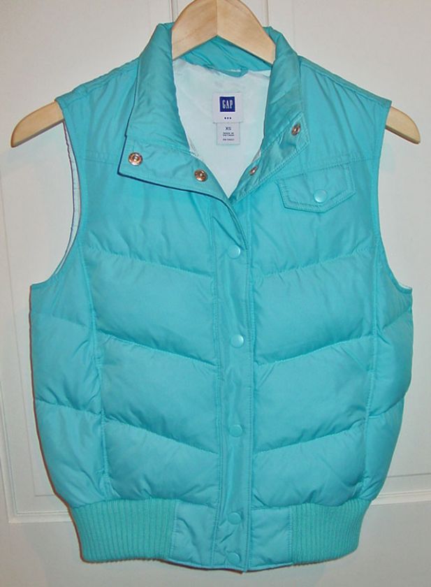 GAP LADIES BLUE SNAPPED INSULATED VEST SIZE XSMALL NEW  