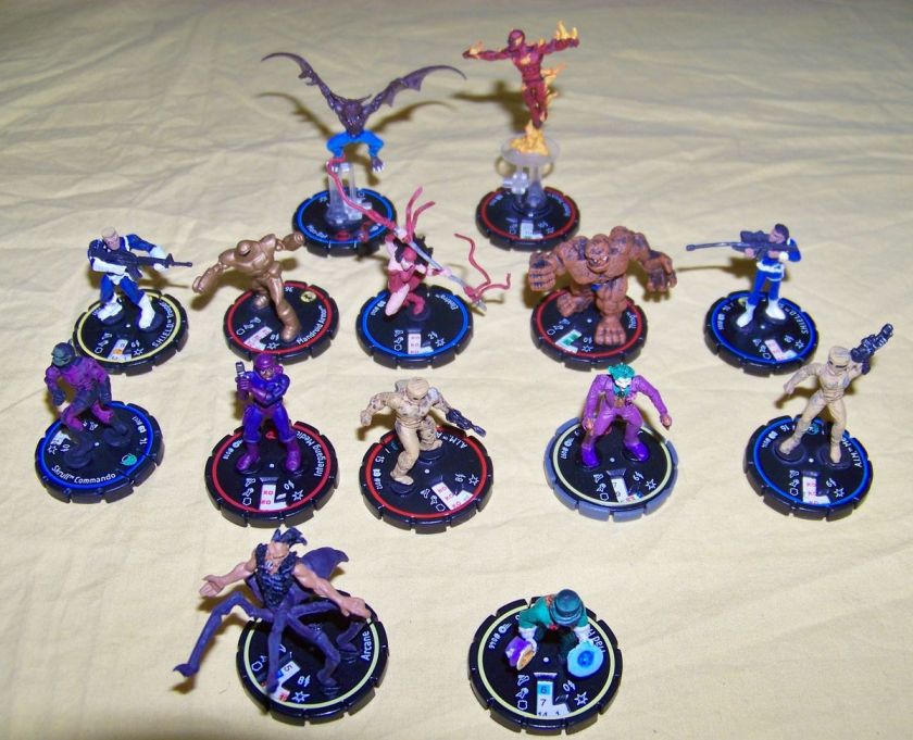 Lot of 14 Hero Clix Figures  