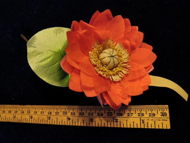   Flower Stunning 3 1/2 Red Bold Stamen Hat Wedding or Hair K43  