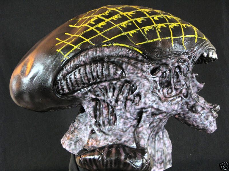 Alien AvP Collector Quality Overhead Latex Mask Rubies  