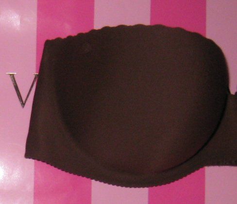 34C   VICTORIA SECRET EMBRACE STRAPLESS CONVERTIBLE PUSH UP BRA  