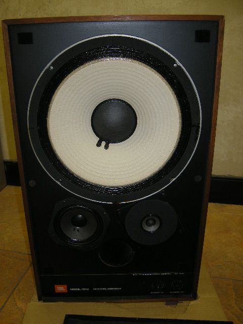   VINTAGE PROFESSIONAL SERIES JBL 4311B CONTRIOL MONITOR SPEAKER  