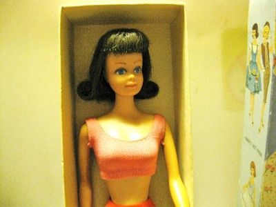 VINTAGE BARBIE DOLL MIDGE BRUNETTE IN ORIG BOX WITH ORIG SWIMSUIT NICE 