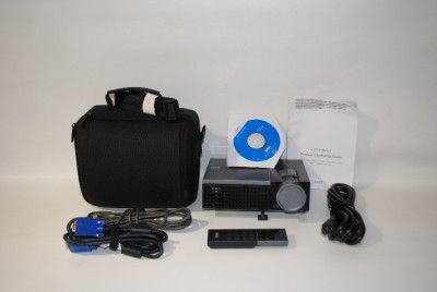   DLP FRONT PROJECTOR W/ REMOTE & ACCESSORIES _WC 884116026433  