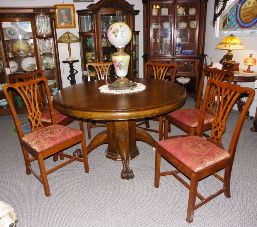 Antique Round Oak Dining Table Claw footed With Original Leaves  