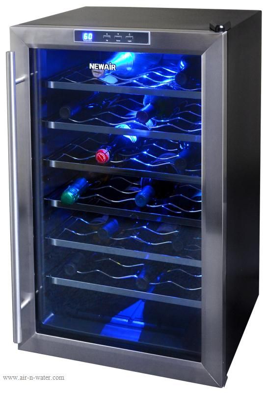 28 Bottle Thermoelectric Wine Cooler   Digital Thermostat   New NewAir 