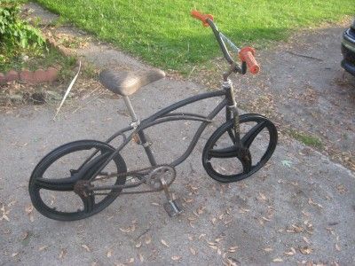   EARLY 80S SCHWINN 20 INCH BMX TORNADO PROJECT W/ SATELITE MAGS  