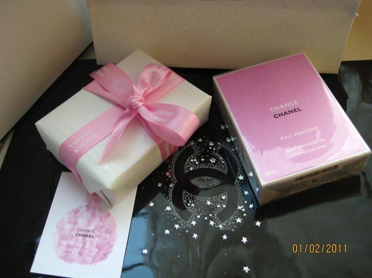 Chanel Chance EAU FRAICHE SHIMMERING TOUCH 25g Ribbon  