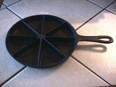 ANTIQUE CAST IRON 9 CORNBREAD PAN SKILLET PATENT PENDING 8 SLICE 