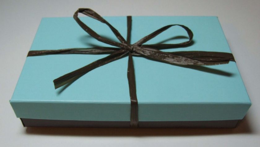 bracelet comes in a gift box ready for gift giving