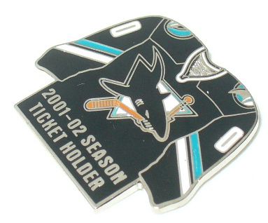 2001 02 SAN JOSE SHARKS SEASON TICKET HOLDER PIN  