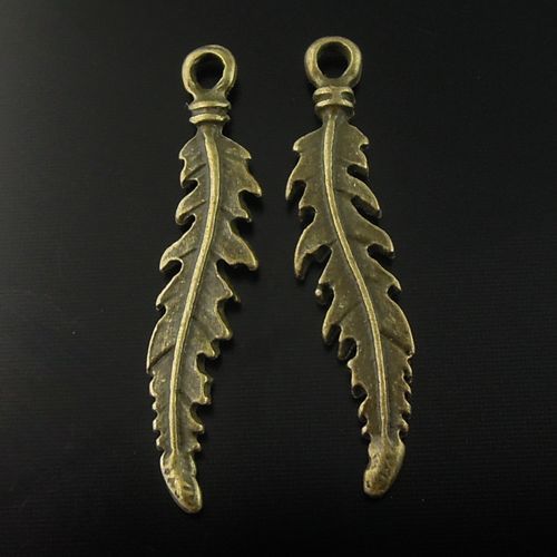 Atq bronze look charm leaf necklace pendants 60pcs  