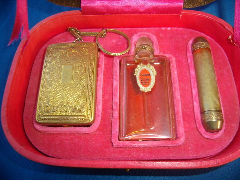 1900 RICHARD HUTNUT DUBARRY VINTAGE PERFUME BOTTLE SET  