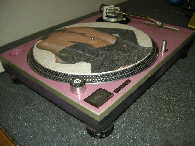 TECHNICS SL1200 MKII TURNTABLE CUSTOM PINK  